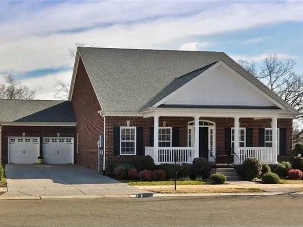 203 Schoolpath Ln, Franklin, TN 37064