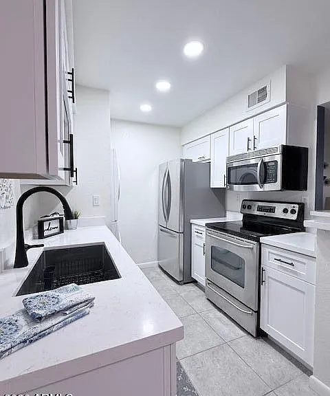 5995 N 78th St #1041 — Photo 11