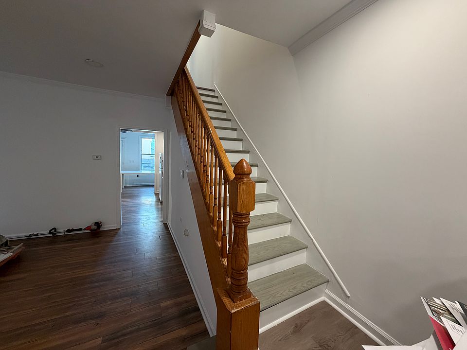 1st image of 1318 Arch St