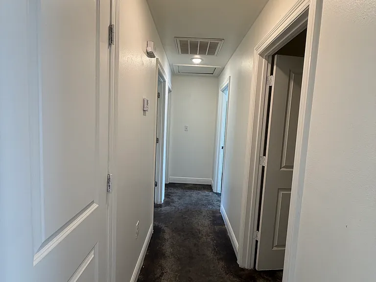 723 Kirkland St #723 — Photo 6