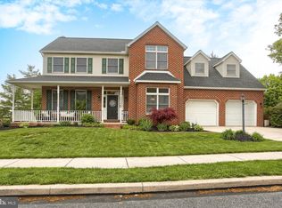 328 E Meadow Dr, Mechanicsburg, PA 17055