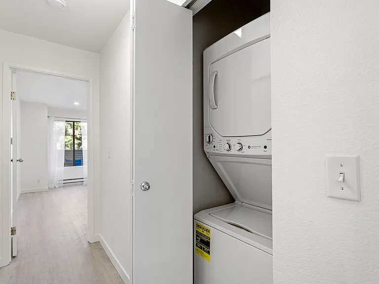 10508 NE 32nd Pl #G102 — Photo 12