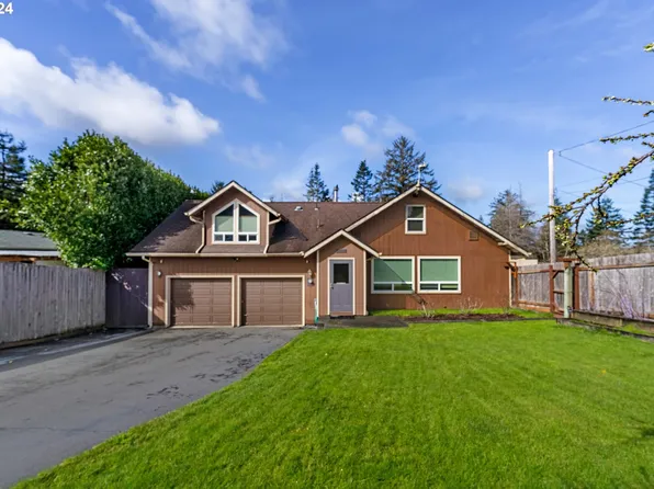 63498 Flanagan Rd, Coos Bay, OR 97420