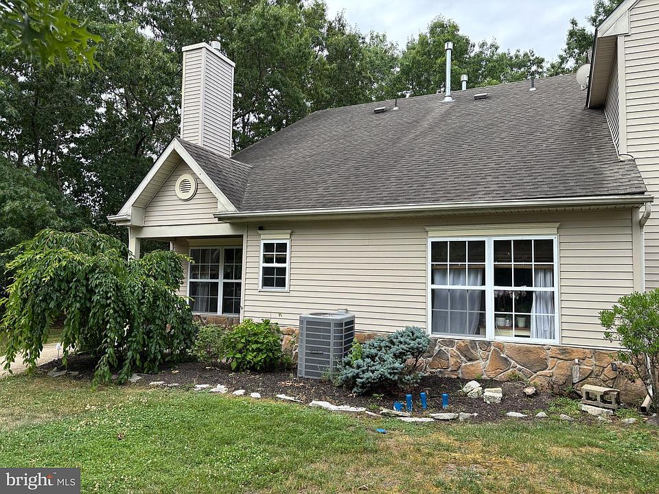 1st image of 2718 Grange Ct