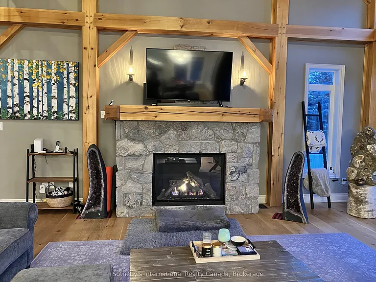 103 Barton Blvd — Photo 20