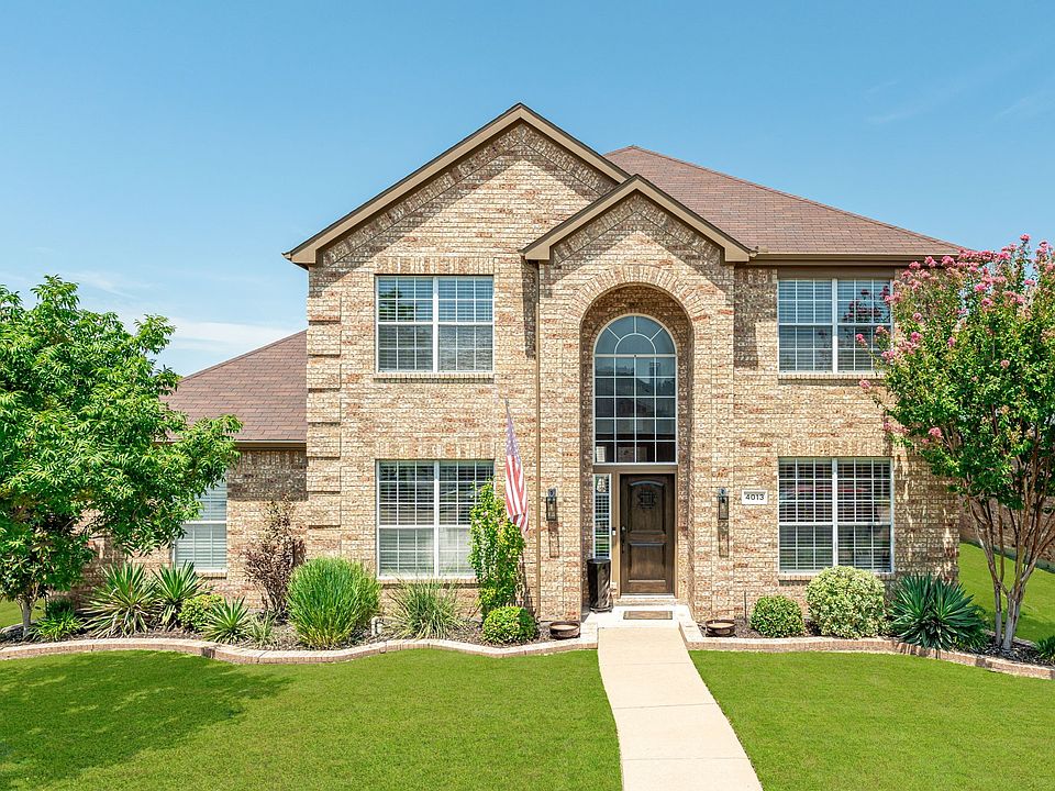 1st image of 4013 Standridge Dr