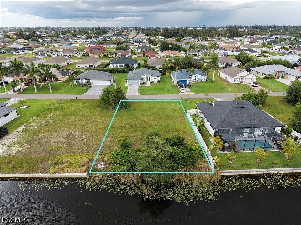 1st image of 340 SW 26th Ave
