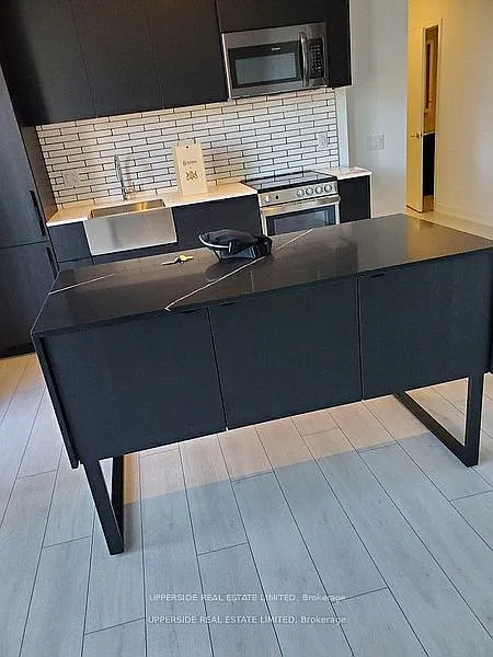 2 bed, $2,300 — Photo 3