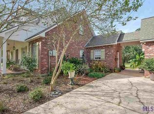 11163 Savoy Rd, Saint Amant, LA 70774