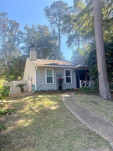 1st image of 316 Whetherbine Way E