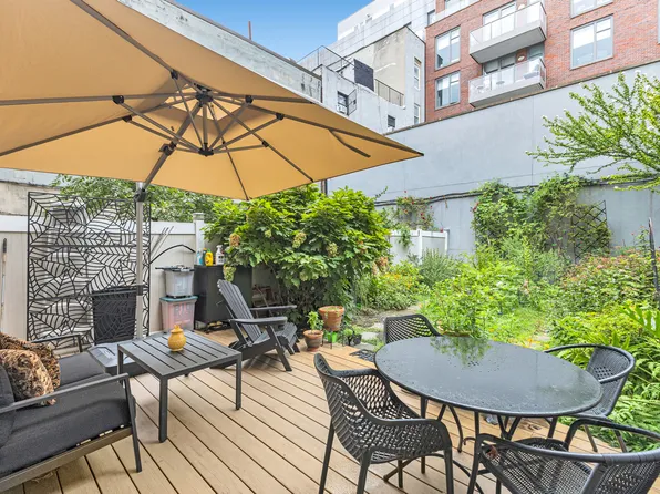 507 East 13th Street image 10 of 17