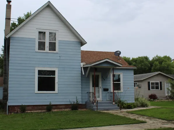 904 1st Ave N, Wheaton, MN 56296