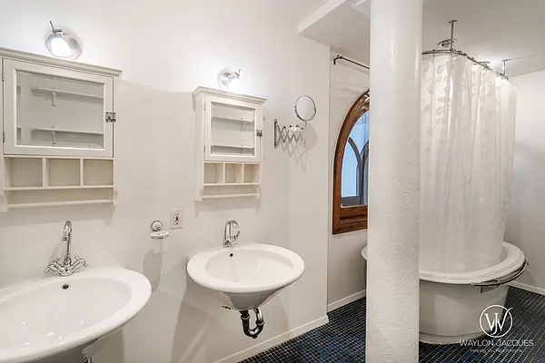 Rented by Compass | media 5