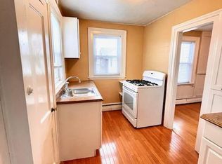 43 Buckingham Rd #A, Quincy, MA 02170