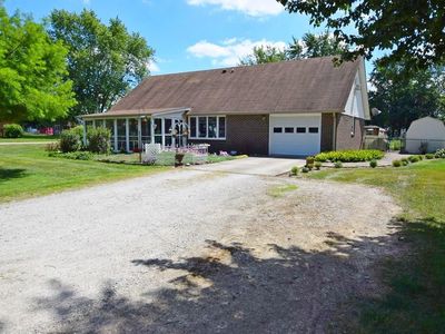 1085 W 900 N, Alexandria, IN, 46001