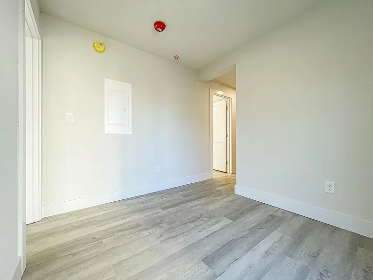 265 Cottage Rd #6 — Photo 29