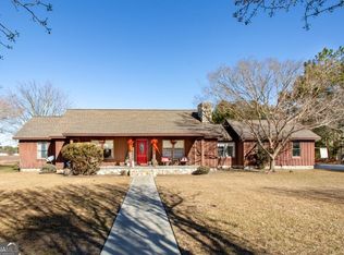 2812 Wadley Rd, Waycross, GA 31503