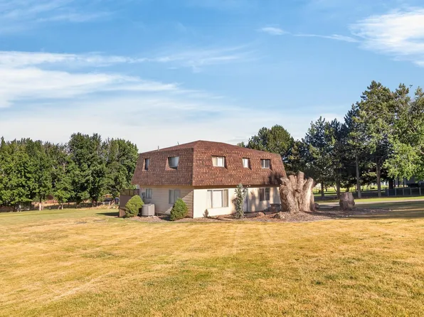509 W Wagon Wheel Pr NW, Benton City, WA 99320