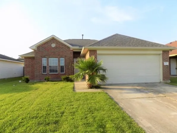 12411 Greensbrook Forest Dr, Houston, TX 77044