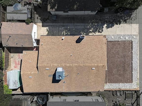 2nd image of 3459 37th St