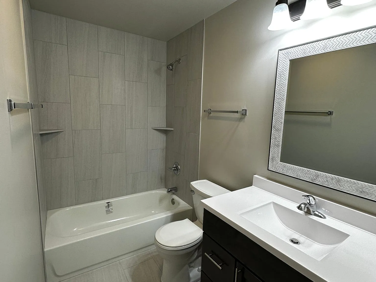 Woodmar Pl, Cedar Lake — Photo 2