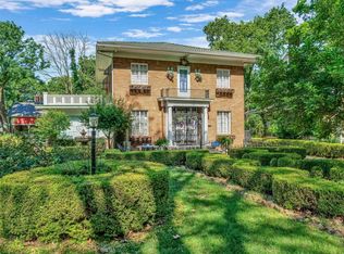 225 SW Greenwood Ave, Topeka, KS 66606