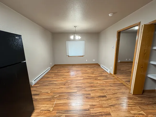 Theater Apartments Beulah