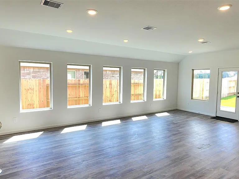 22566 Pagoda Dogwood Br — Photo 9