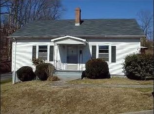1010 C St, Martinsville, VA 24112