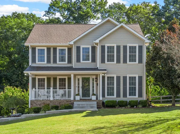 1717 Riverhaven Dr, Adams, TN 37010