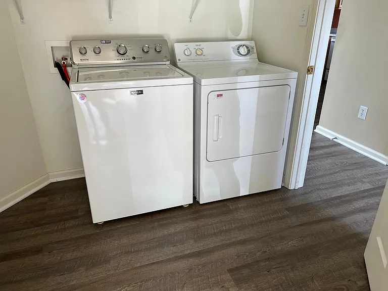 Laundry (First Floor)