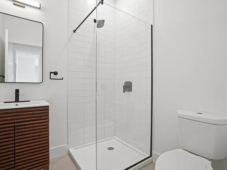 Brookland DC Co-Living — Photo 15