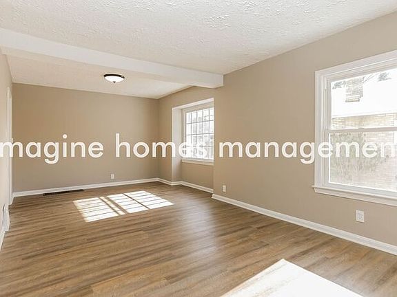 3rd image of 3541 Sanford Ave
