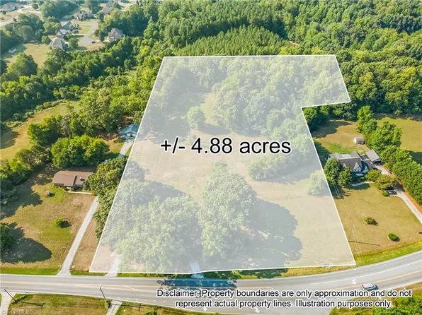 833 State Highway 150 W, Summerfield, NC 27455