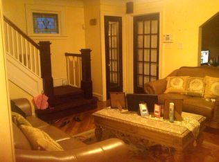 13951 182nd St, Springfield Gardens, NY 11413