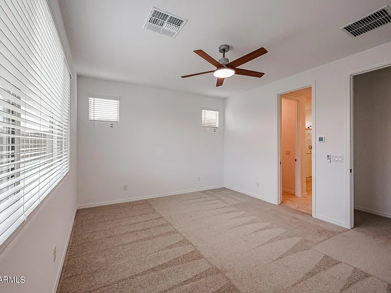 8752 W Medlock Dr — Photo 20