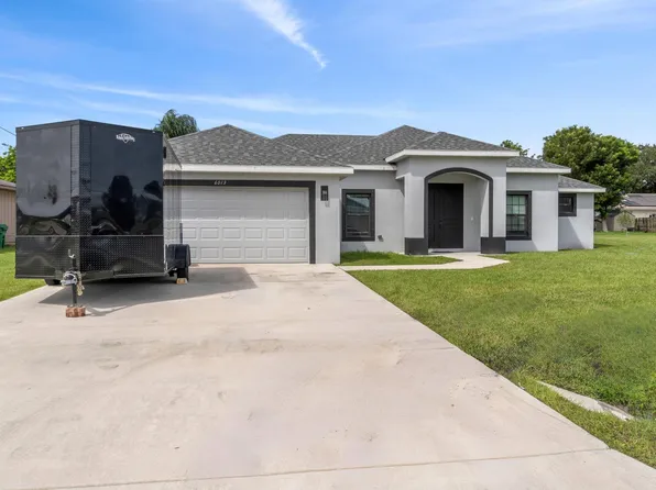 6013 Spruce Drive E, Fort Pierce, FL 34982