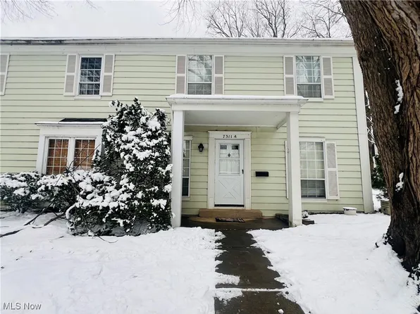 7311 Trotter Ln Unit A, Mentor, OH 44060