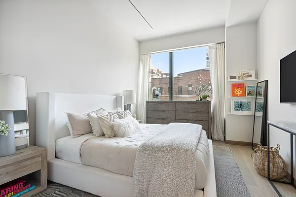 Sold by Compass | media 8