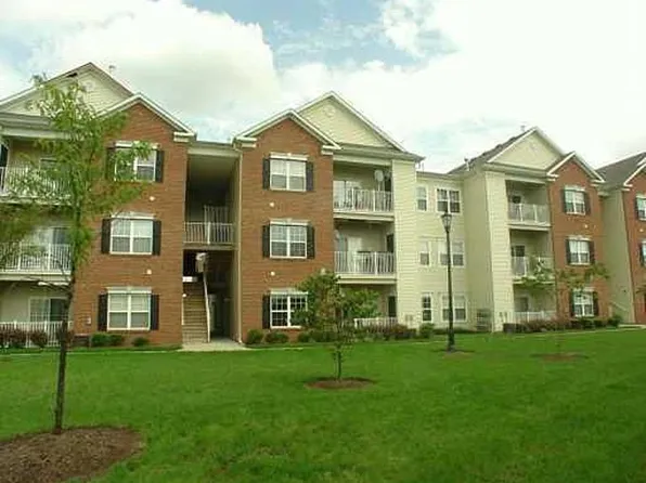 834 Dominick Ct, South Plainfield, NJ 07080