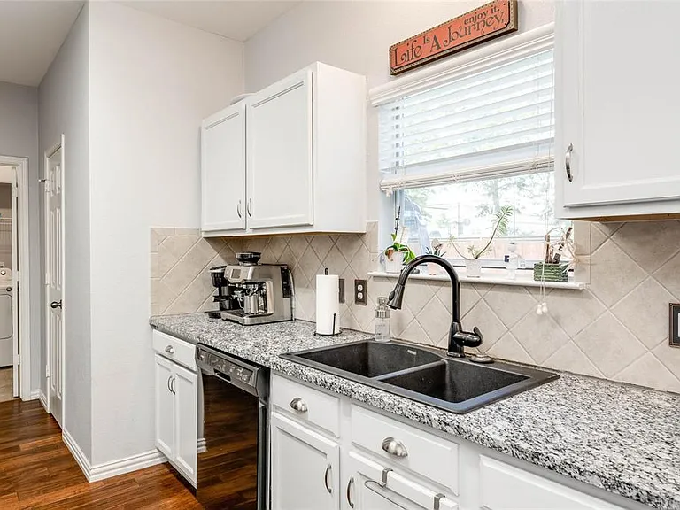 12221 Buzz Schneider Ln — Photo 9