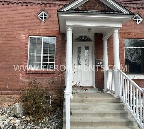 2nd image of 745 E Hawthorne Ave
