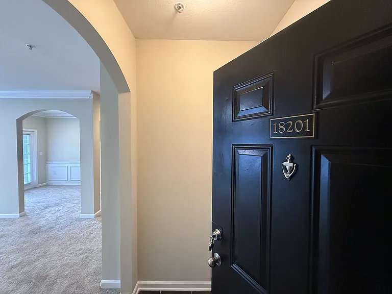 Wesley Kensington Apartments at Stonecrest — Photo 167