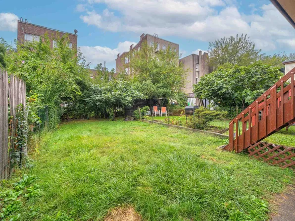 415a 57th Street image 30 of 37