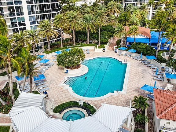 4th image of 3100 N Ocean Boulevard N #1605