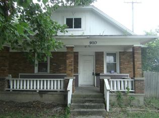 910 N Liberty St, Independence, MO 64050