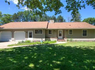 3604 Pine Place Rd, Eau Claire, WI 54701