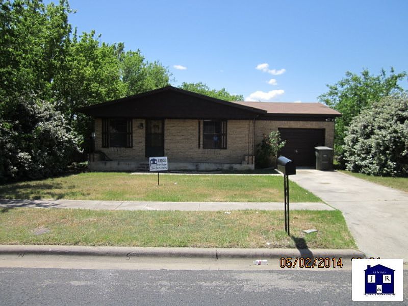 1st image of 1404 Anna Lee Dr