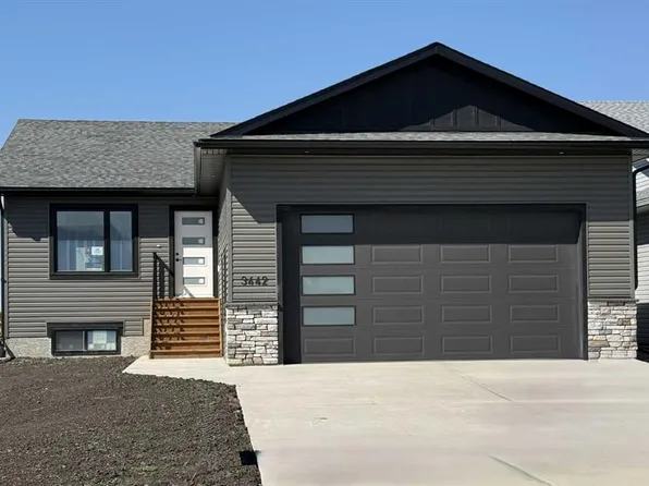 3442 E Victory Way, Olds, AB T4H 0E4