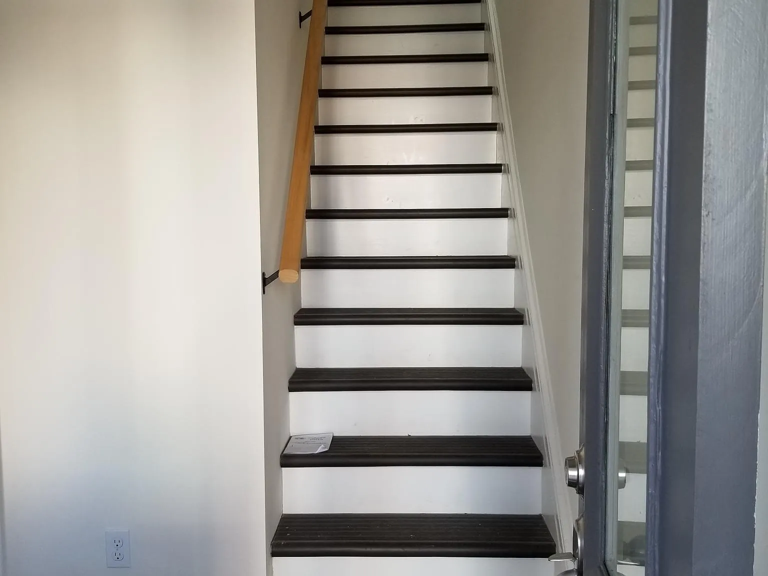 1 bed, 900 sqft, $1,700 — Photo 4